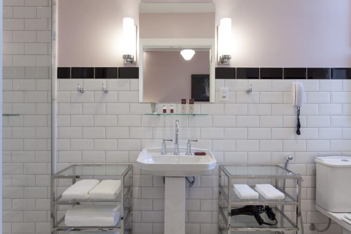 Superior Fera Palace Hotel Banheiro